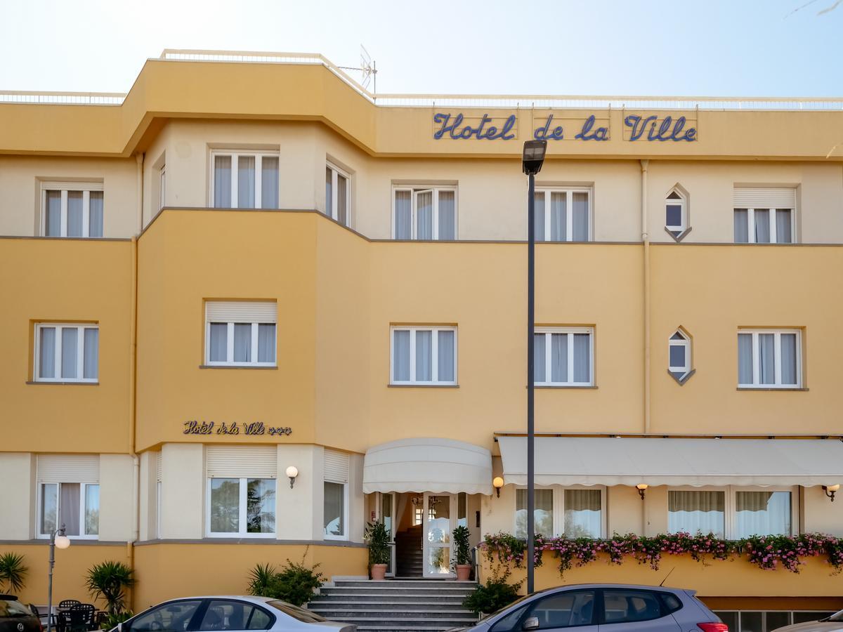 Hotel De La Ville Сенигаллия Экстерьер фото